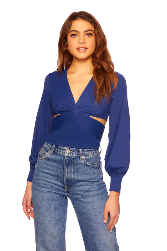 twist front side cut out top